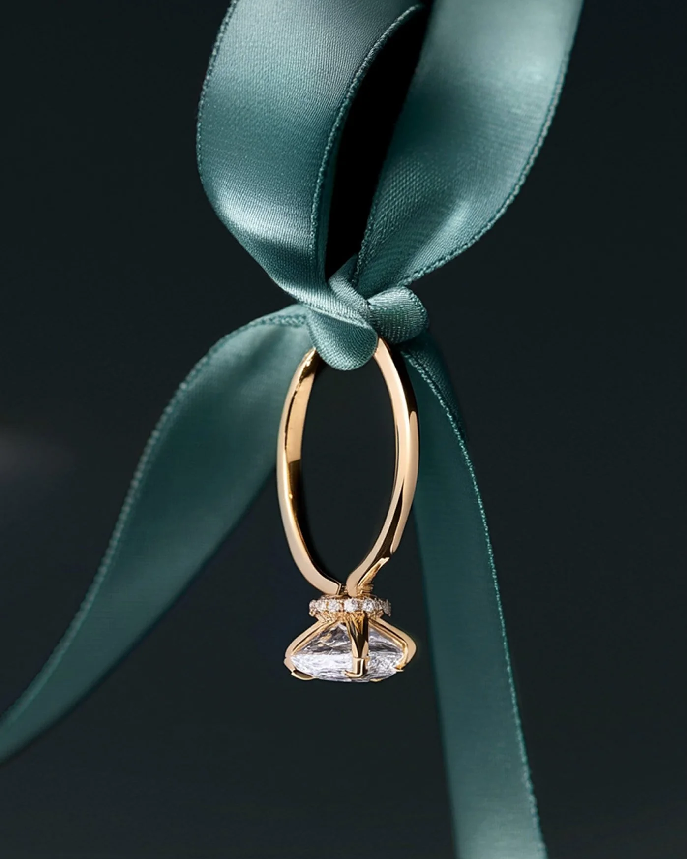 02-Medallion on Ribbon.jpg