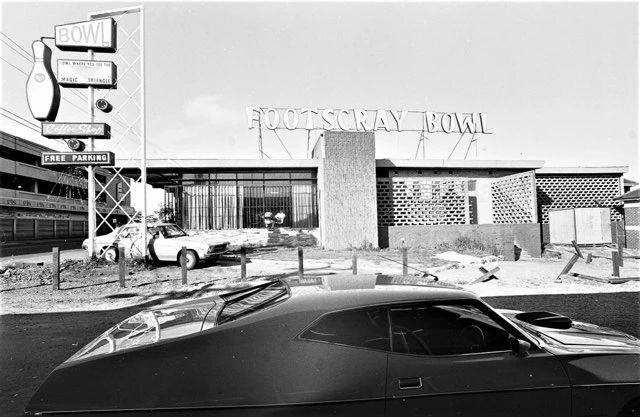 Thanks for all of those who sent us messages and photos last week from Footscray through the years &hearts;️🤍💙

Here are some photos for everyone to enjoy from parts of Footscray that are long gone; Footscray Bowling Alley, Melbourne Wholesale Mark