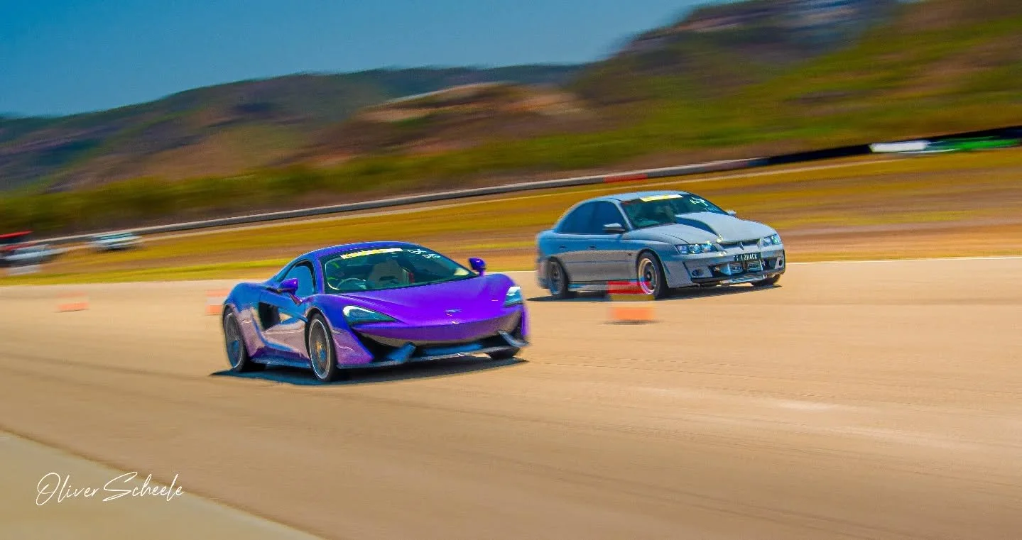 A few shots from the Northern drag racers club inc October event 

Super harsh conditions, well done cars and photographers some say the bikers melted into the tarmac ❤️ 

Definitely a challenge with my setup I think I might need to invest in a long 
