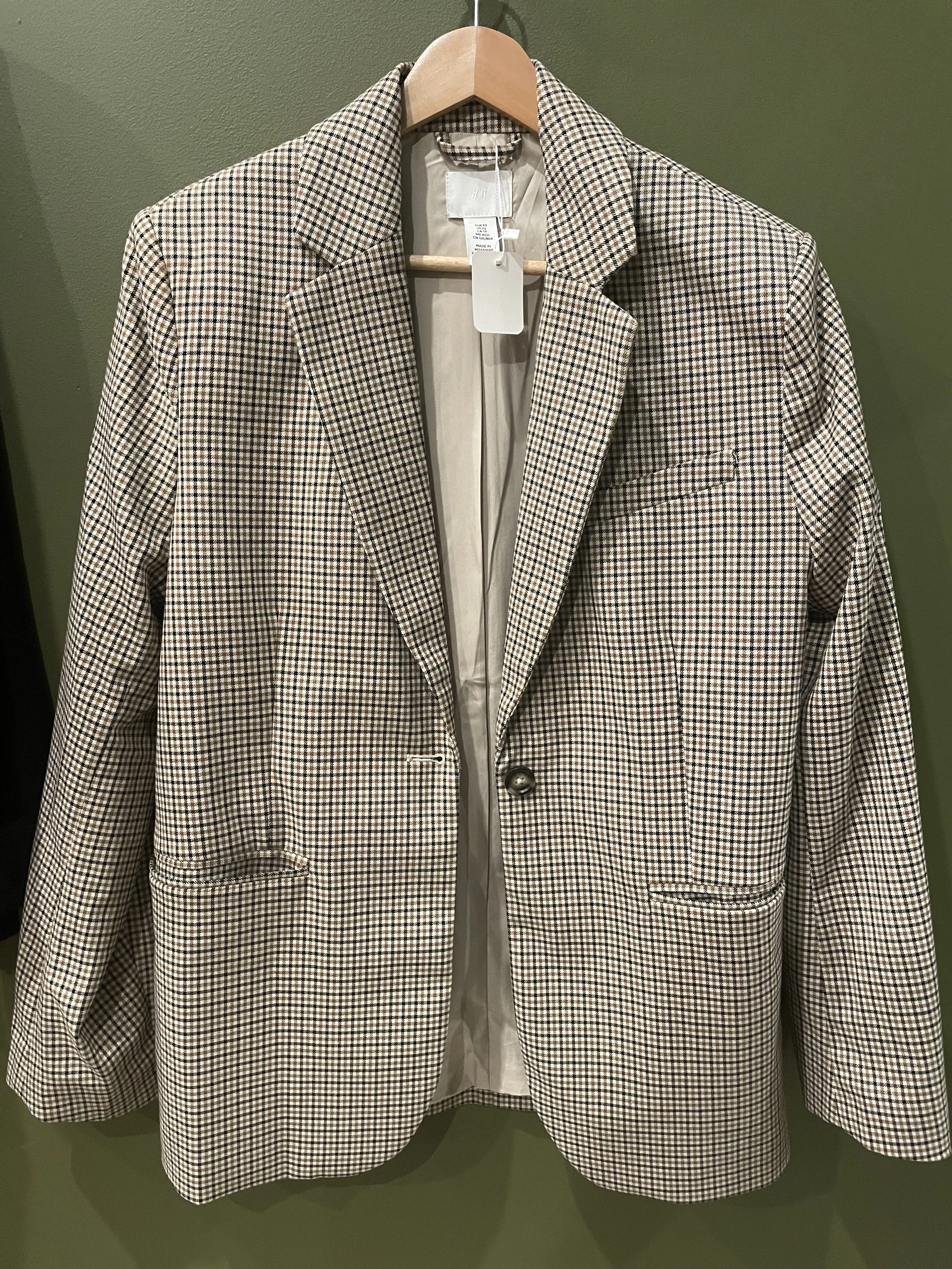 Timeless Checkered Blazer in a size m