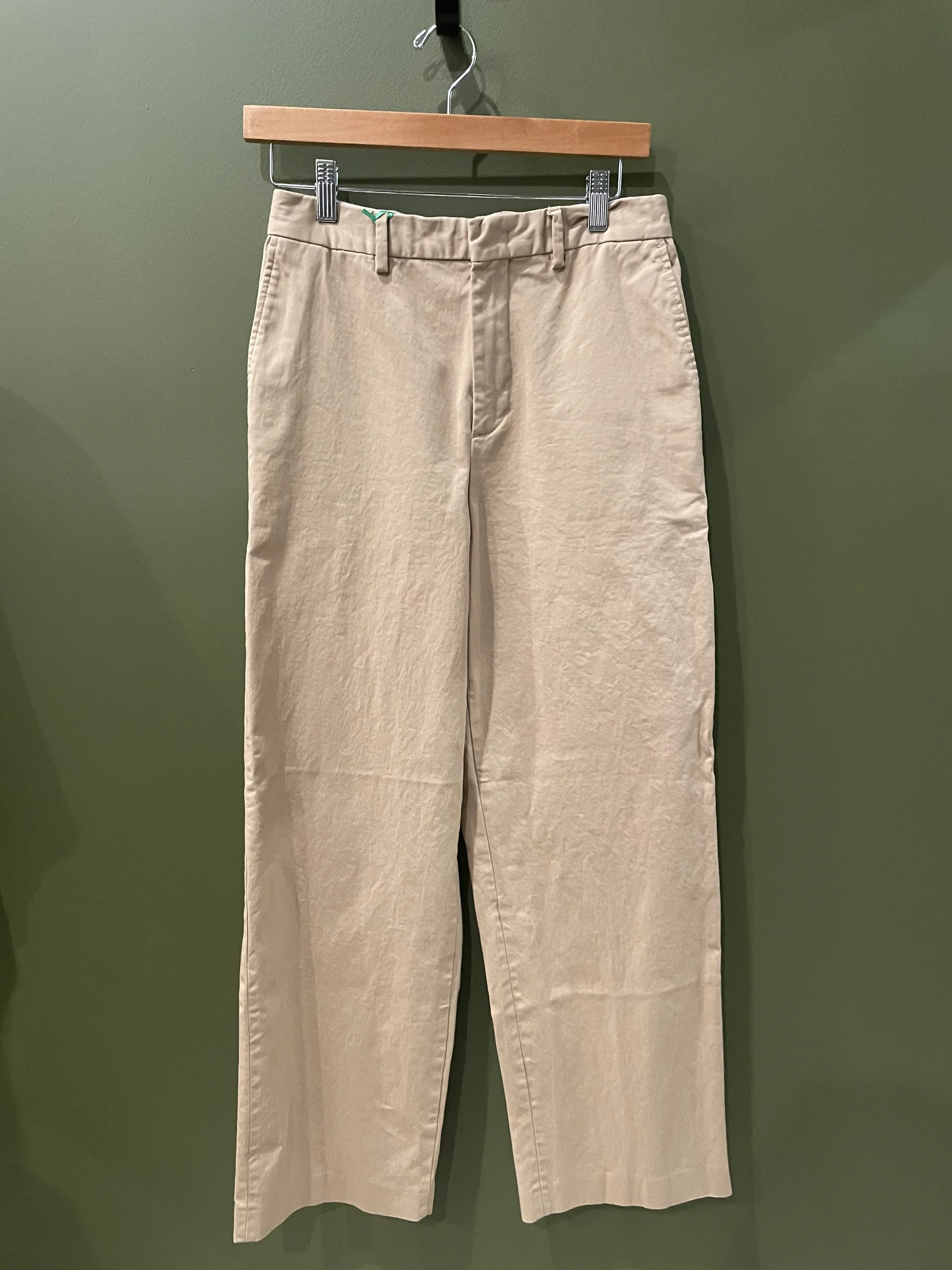 ZARA Classic Beige Straight-Leg Trousers in a size 29