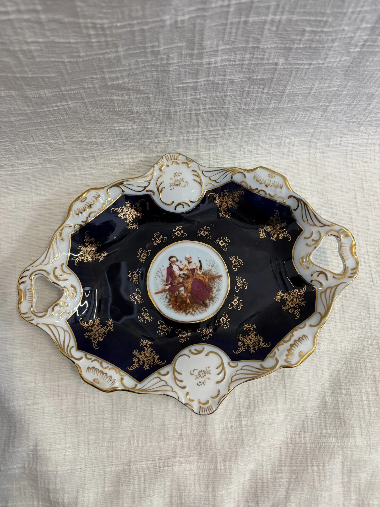 Victorian Style Porcelain Plate