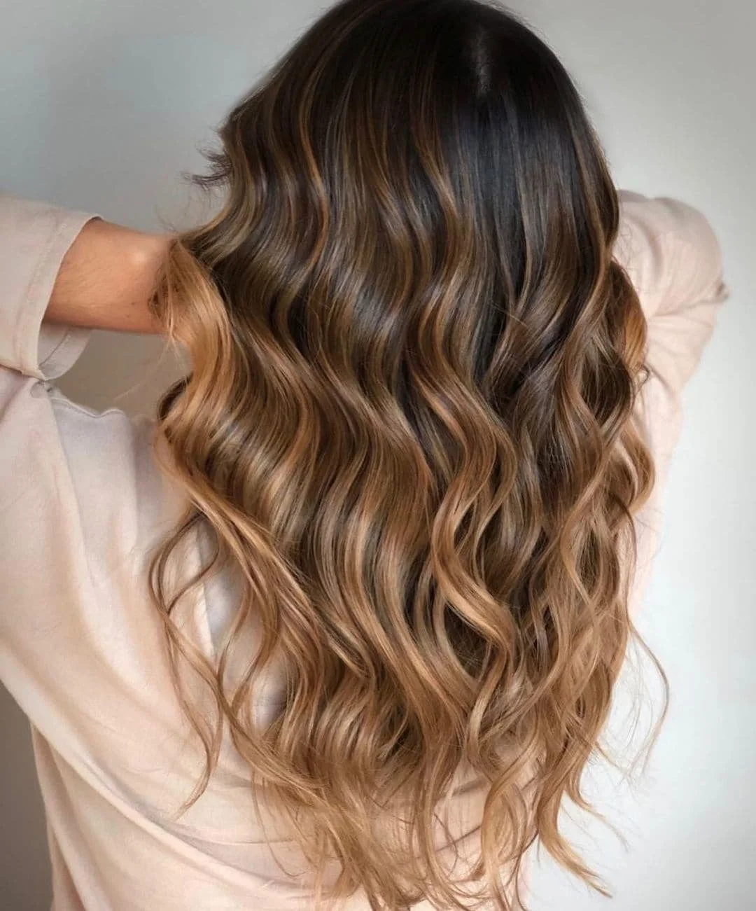 caramel-highlights-on-brown-hair.jpg