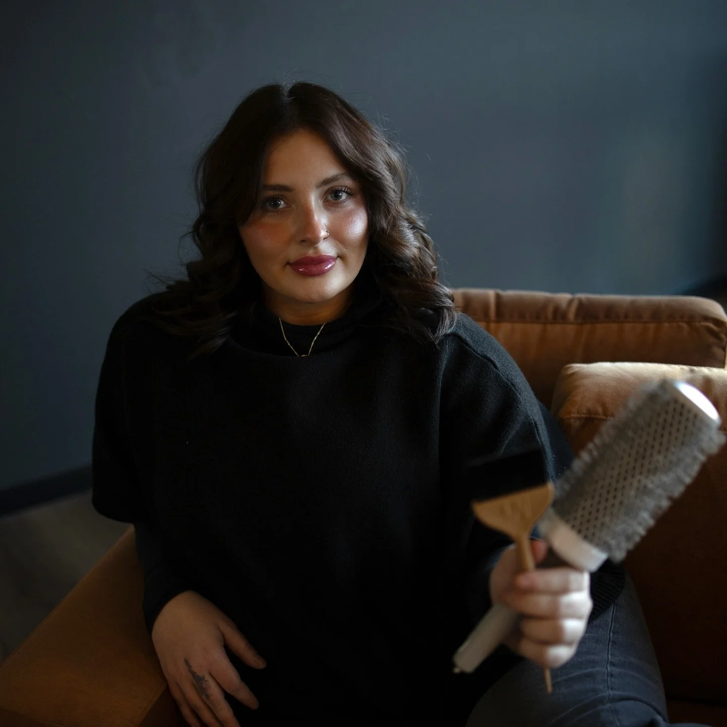 Welcome, Sterling!
We&rsquo;re so excited to have her join us for her externship and begin her journey inside the Artist Academy here. She&rsquo;ll be learning, growing, and shadowing our team as she builds her foundation behind the chair.

A little 