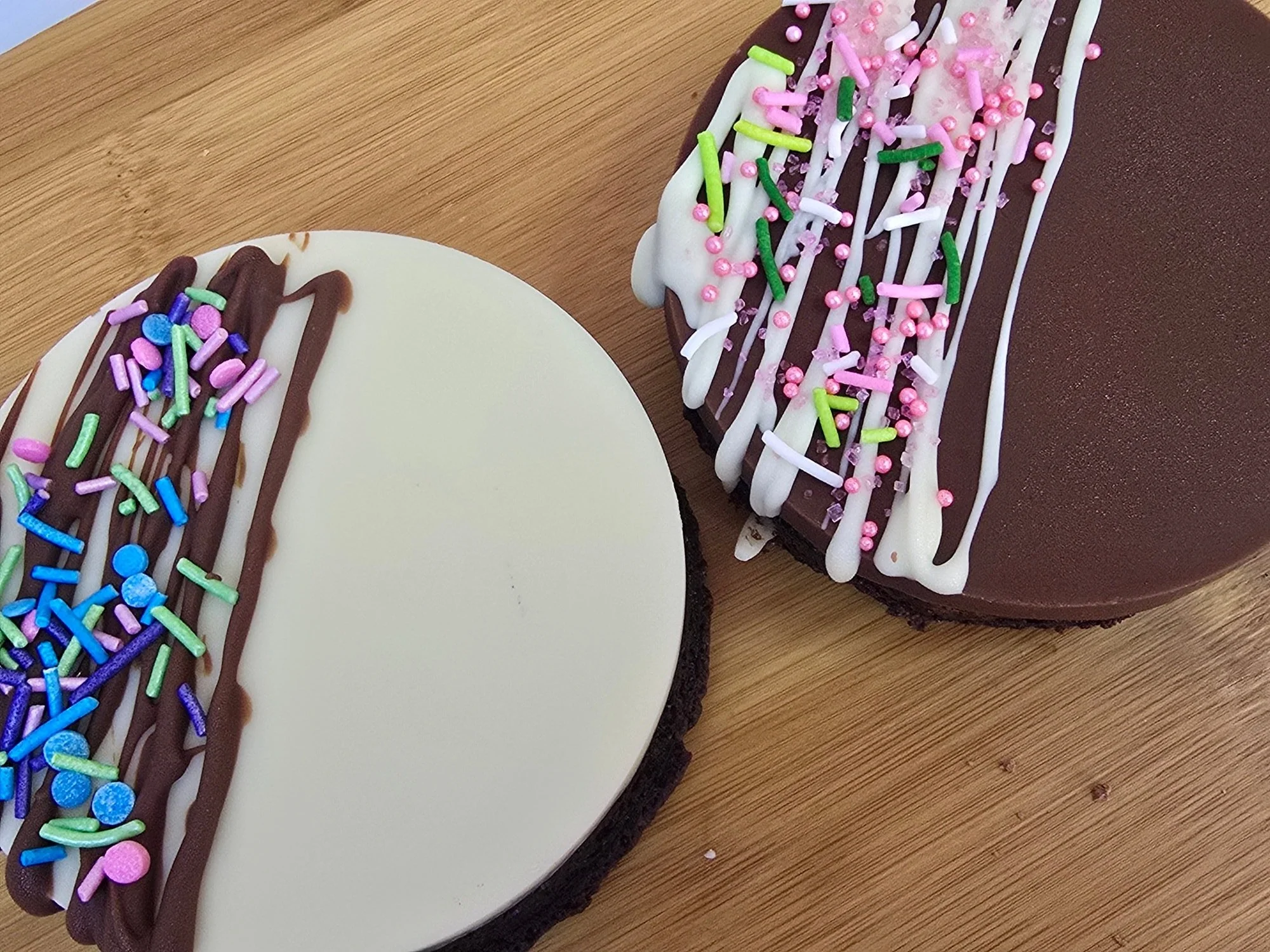 Did someone say brownies? 

Choc dipped Brownies are making a come back this Saturday at the Coorparoo Marketplace pop up stall. 

We will have triple choc and Nutella Brownies to tempt you with so be sure to come early to avoid missing out.