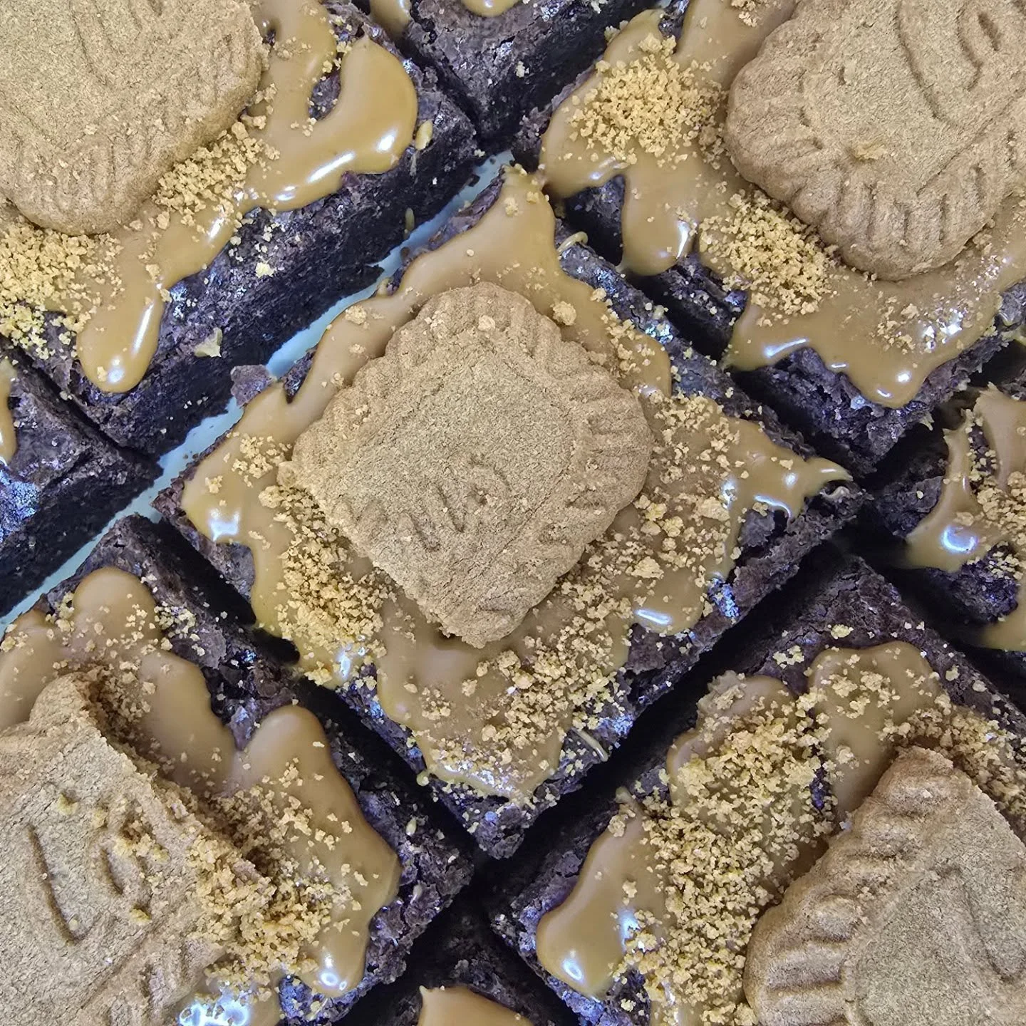 Where can you find us next? 

🗓️ Saturday 30th May 
📌 Coorparoo Marketplace 
⏰ 8:30am -2pm

What will we have? 
🧁 Various flavours of cupcakes 
🍋 Lemon slice
🍫 Choc dipped Brownies 
🍬 Loaded brownies 
GF - Gluten free cupcakes and brownies avai