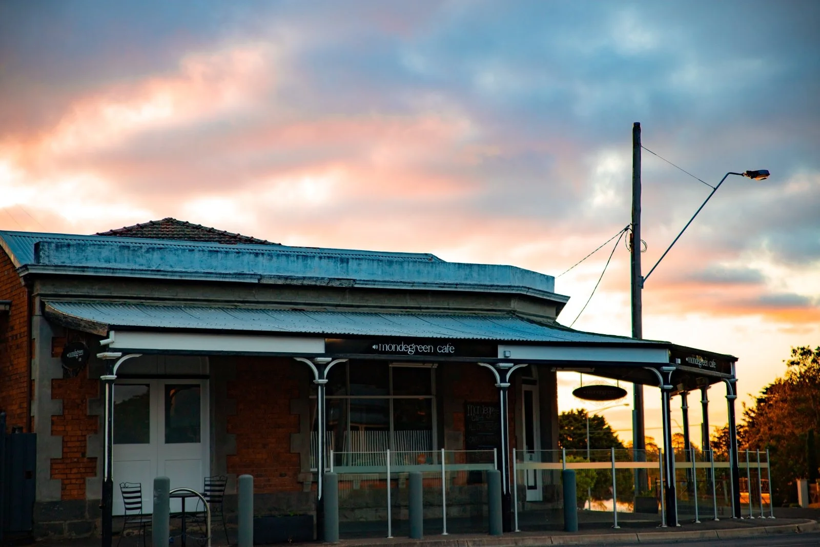 Hot one tomorrow! We&rsquo;ll be closing early Tuesday 27 Jan at 1pm (kitchen closes 12pm) due to the heat.

Going forward, we&rsquo;ll be closing early on any days forecast to hit 40&deg;+. 
Thanks for understanding.