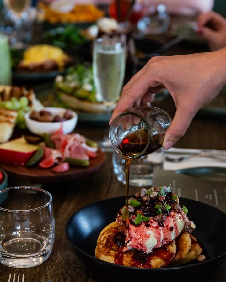 A weekend of pancakes (with lemon mascarpone, blackberry and balsamic compote, candied pistachio and maple syrup!) and our favourite iced beverages.

See you at the cafe this weekend!