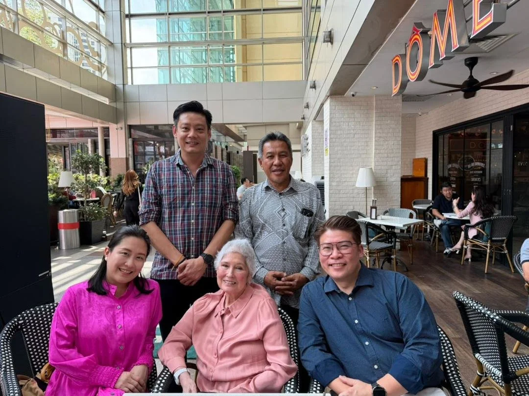 LUNCH MEETING YAM TUNKU DR. KAMARIAH AMINAH MAIMUNAH ISKANDARIAH BINTI ALMARHUM SULTAN ISKANDAR