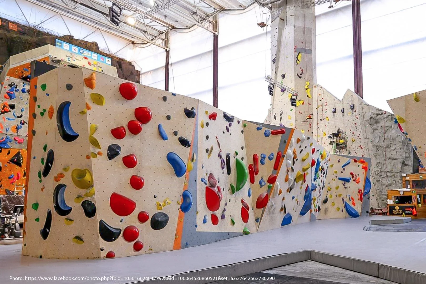 UK_Scotland_Edinburgh_Ratho_RATHO ARENA_WEB_2.jpg