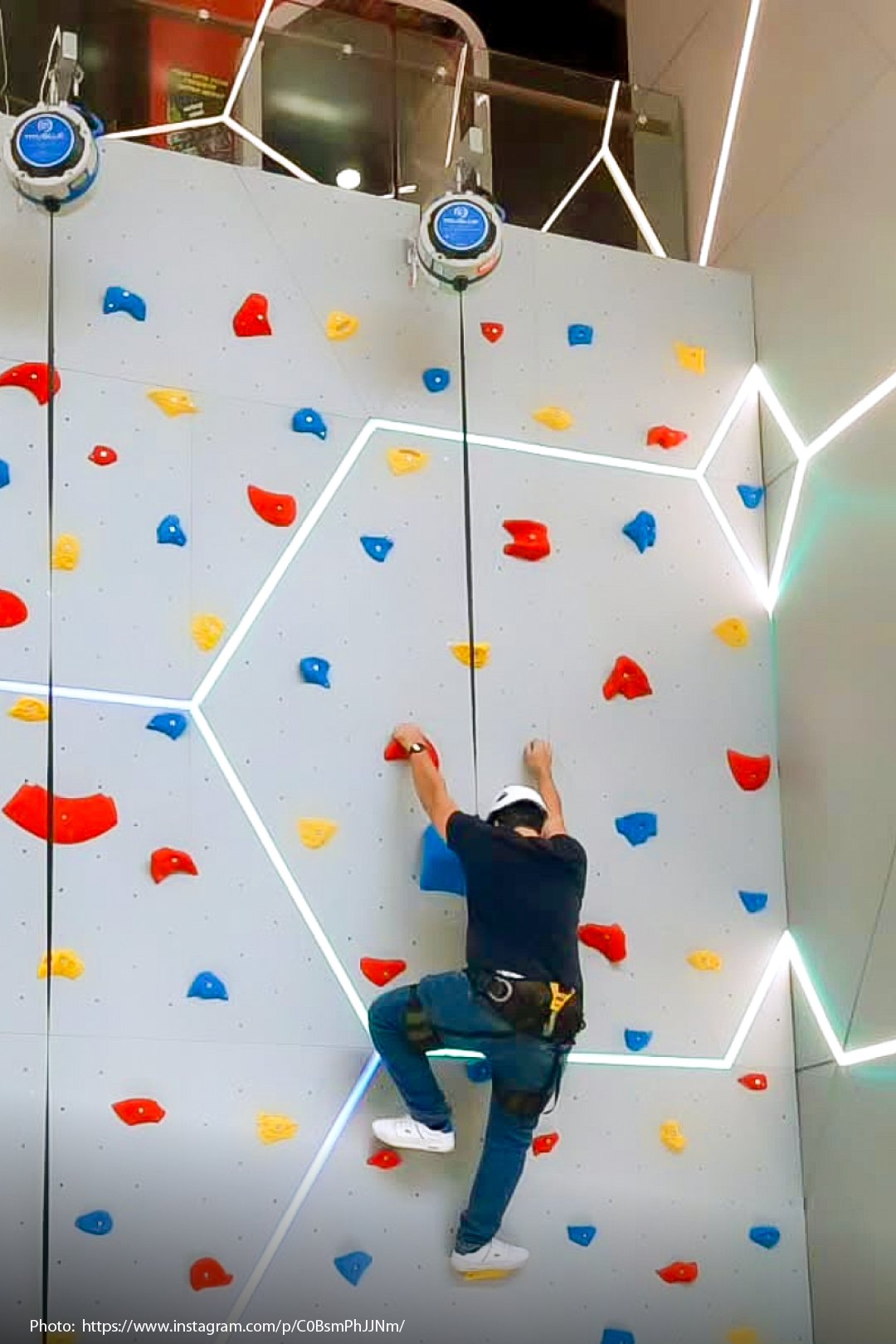 UAE_Dubai_MAGIC PLANET_WEB_3.jpg