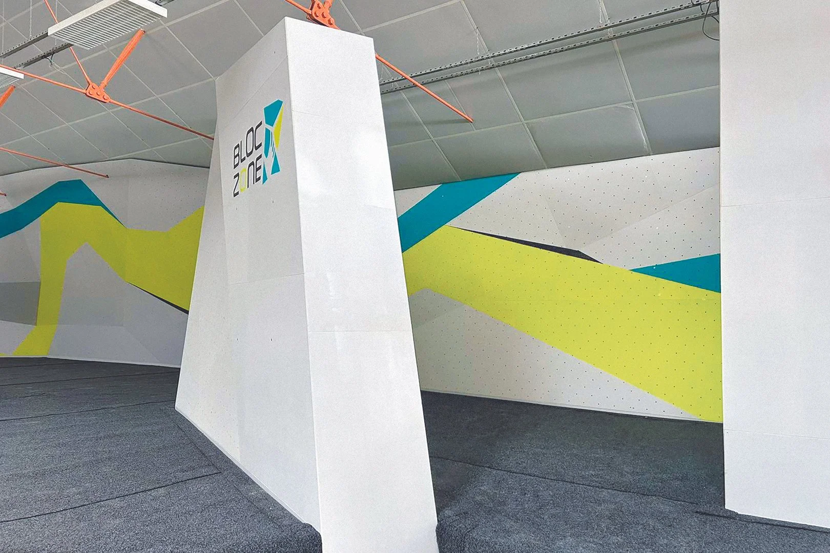 FRANCE_Yzeure, Allier_BLOC ZONE_WEB_4.jpg