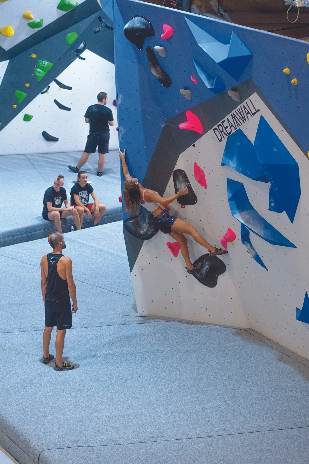 SPAIN_Barcelona_SHARMA CLIMBING BCN_WEB_6.jpg