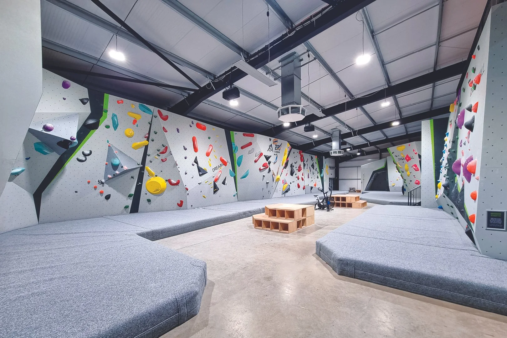 UK_Gloucester_270 CLIMBING_WEB_9.jpg