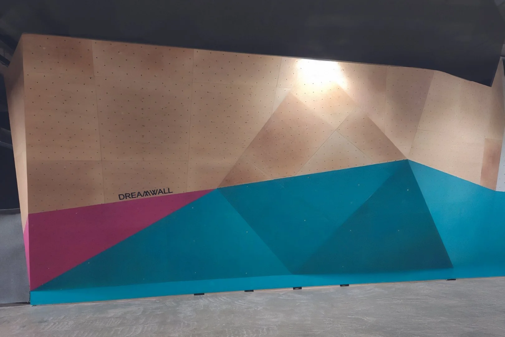 SPAIN_Barcelona_BLOC DISTRICT_WEB_10.jpg