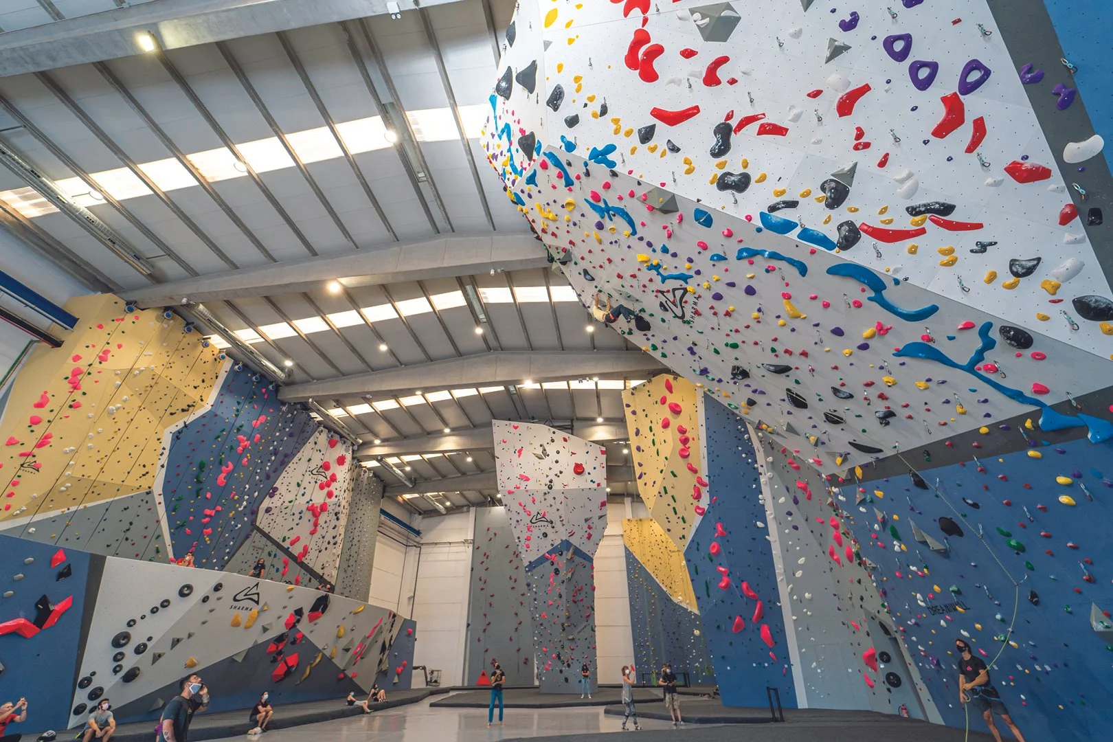 SPAIN_Gavà, Barcelona_SHARMA CLIMBING GAVÀ_WEB_.jpg