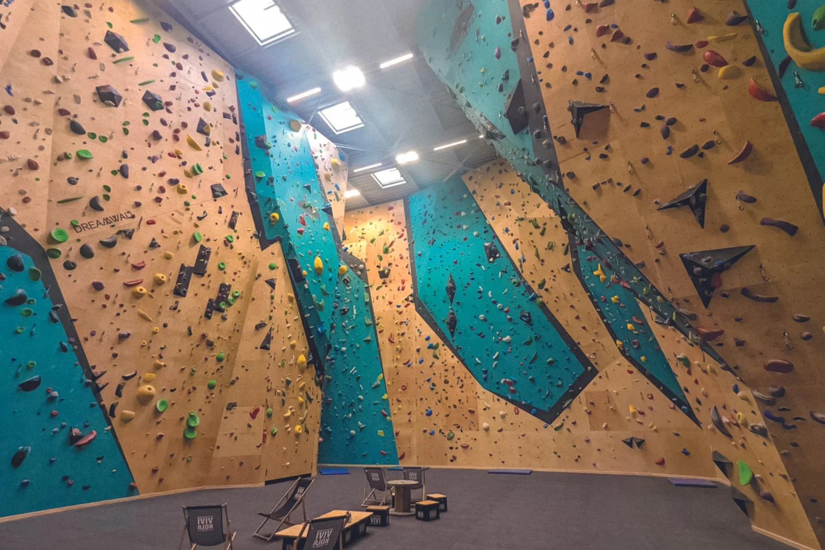 SWITZERLAND_Bulle, Fribourg_L’ENTREPôT_WEB_3.jpg