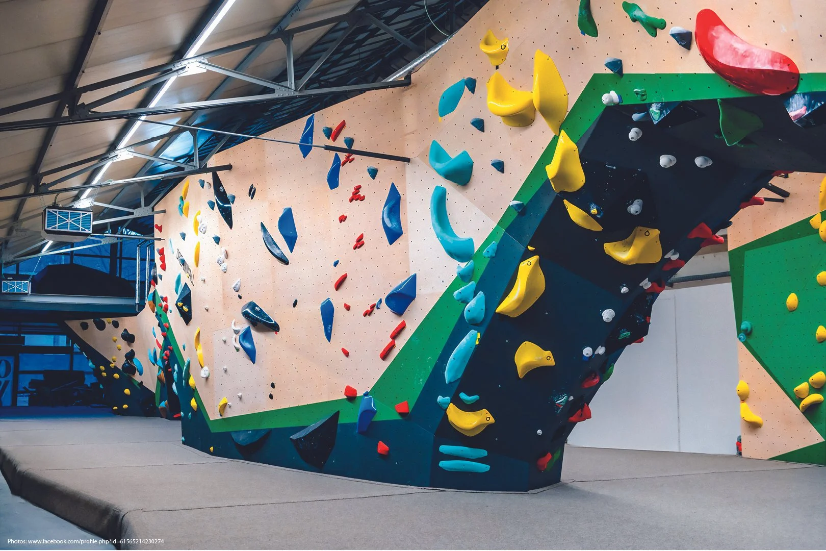 BELGIUM_Brugge_ONYX BOULDER_WEB_2.jpg