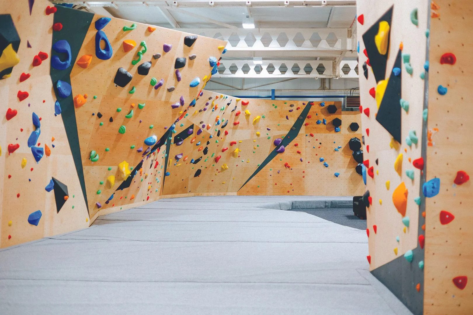 UK_Kendal, Cumbria_LAKELAND CLIMBING CENTRES_WEB_3.jpg