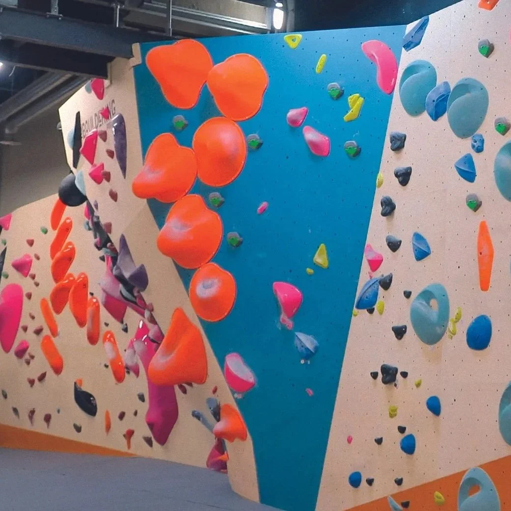 CITY BOULDERING - ALDGADE, London, UK