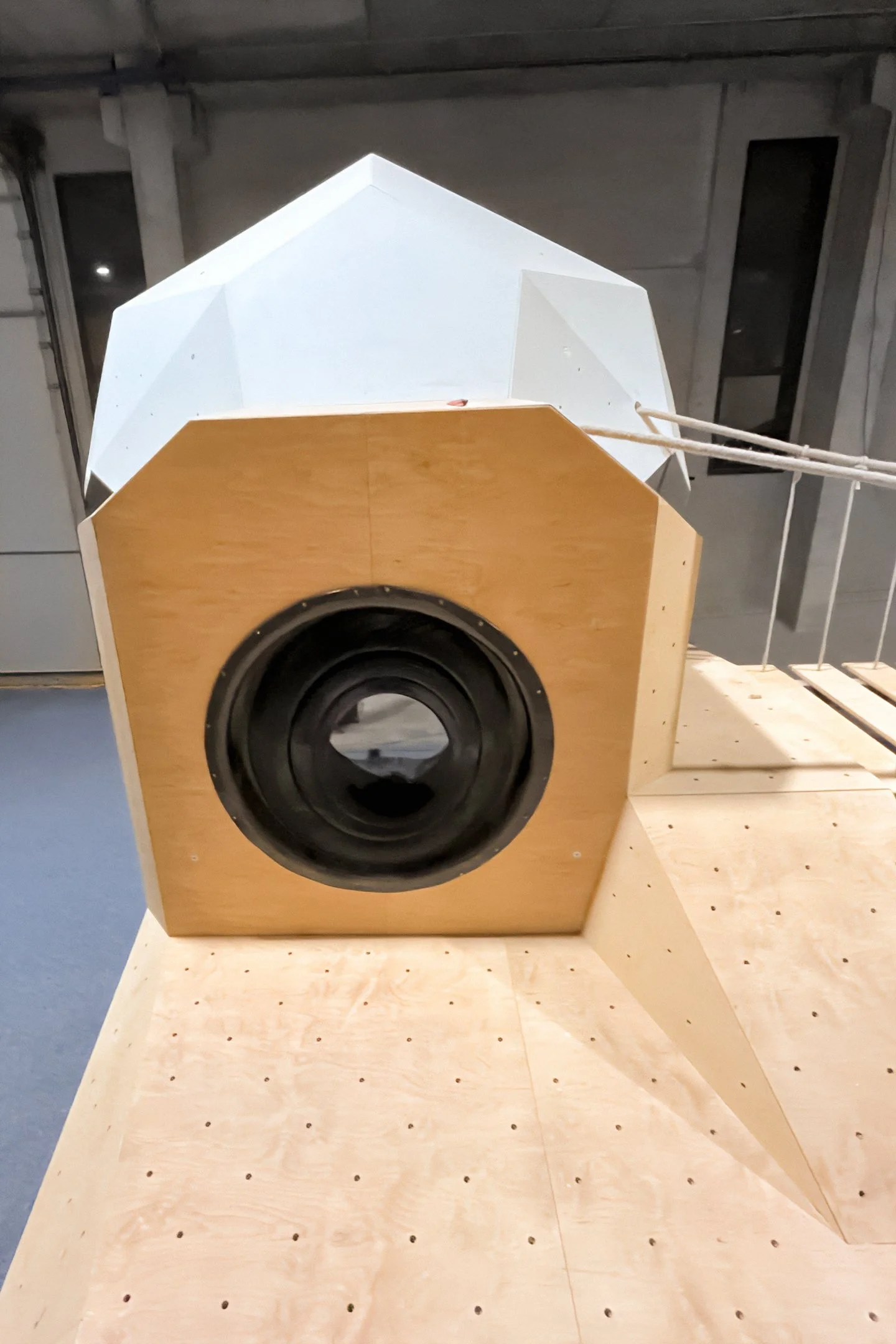 FRANCE_Mougins, Alpes‑Maritimes_BLOC PARTY CLIMBING_WEB_21.jpg