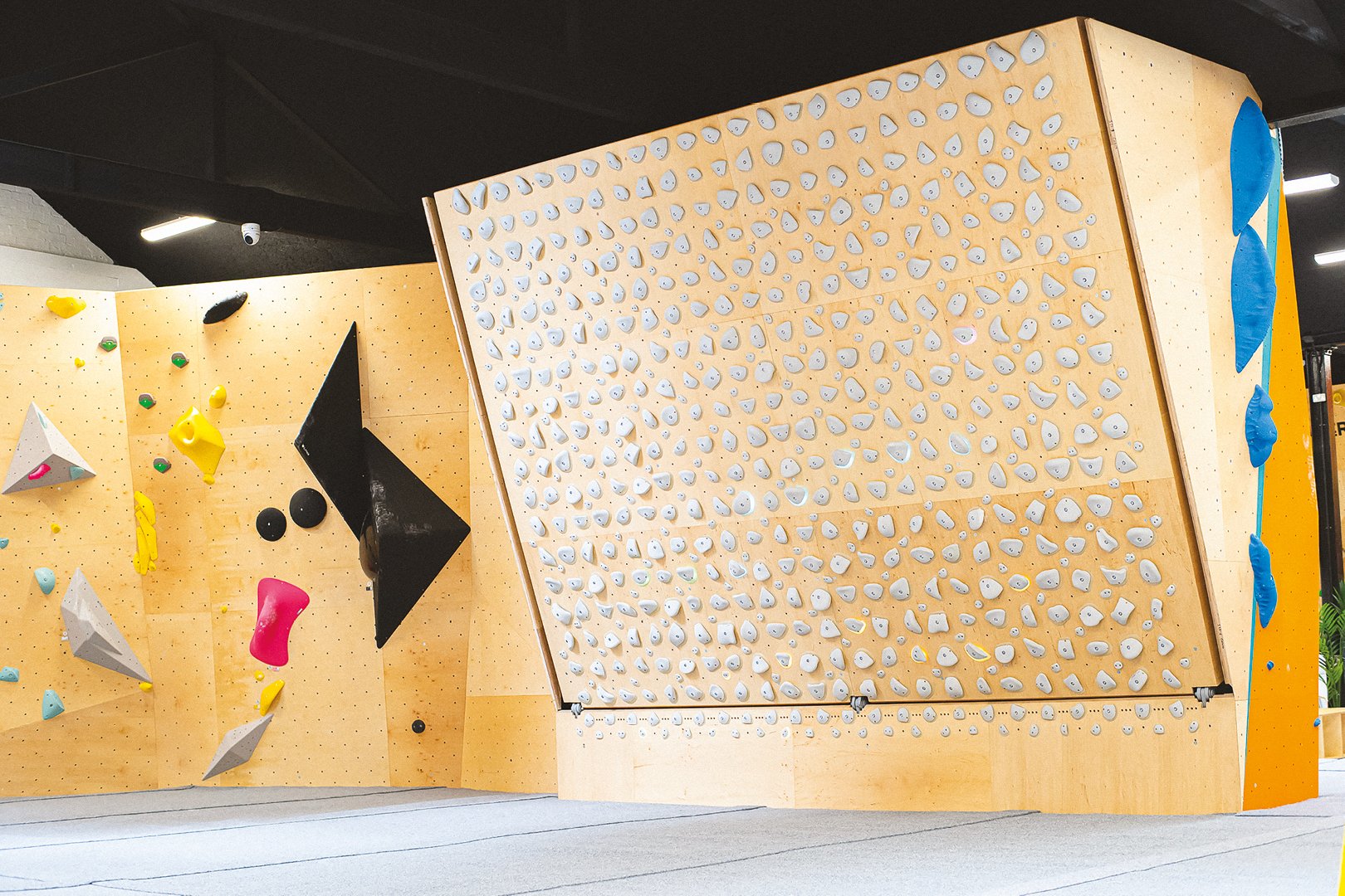 UK_London_CITY BOULDERING STRATFORD_WEB_5.jpg