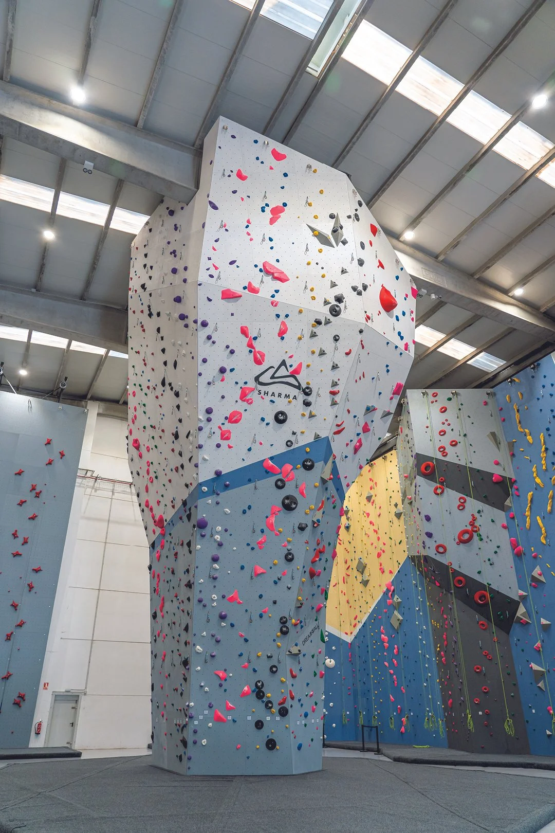 SPAIN_Gavà, Barcelona_SHARMA CLIMBING GAVÀ_WEB_5.jpg