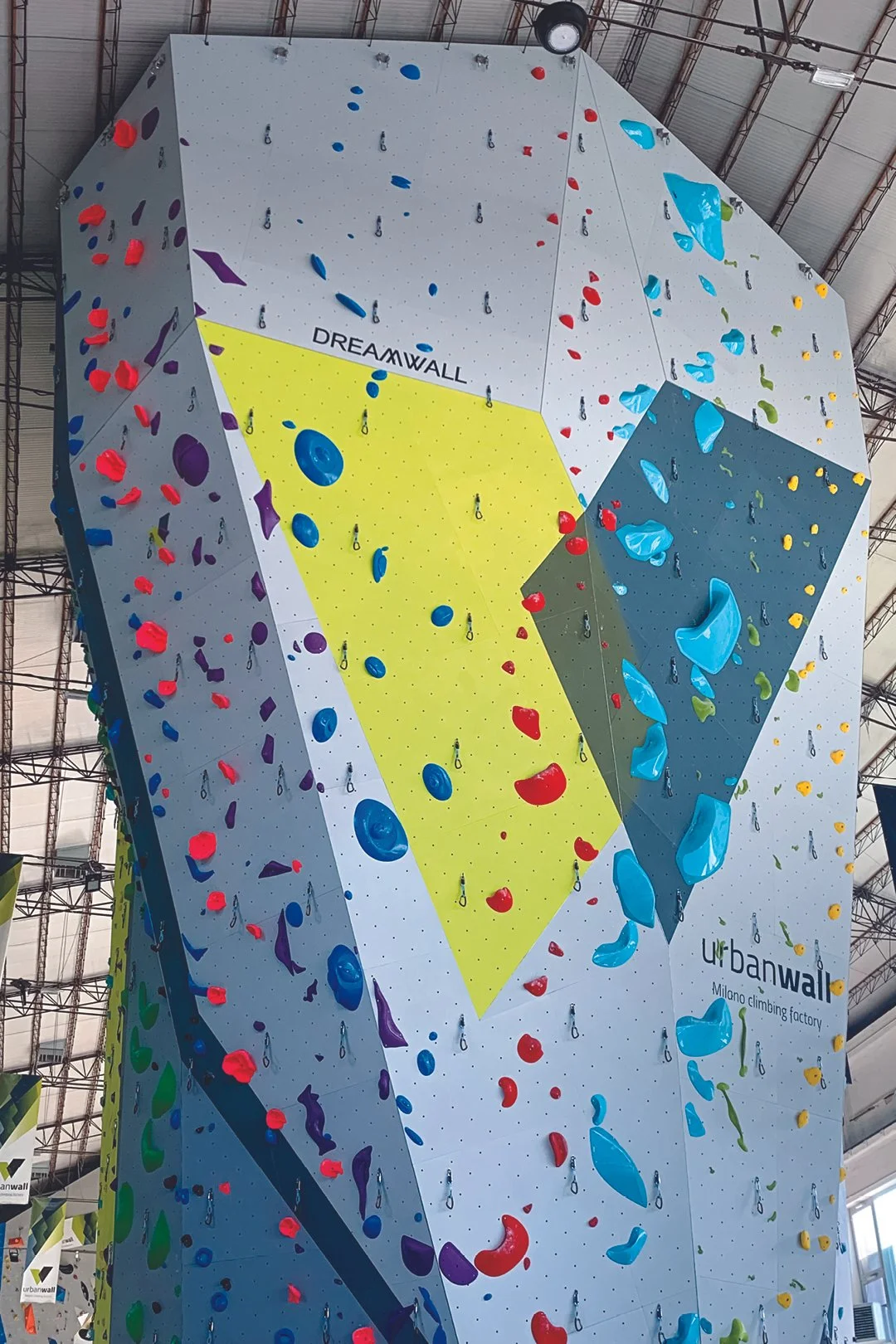 ITALY_Pero, Milano_URBAN WALL_WEB_3.jpg