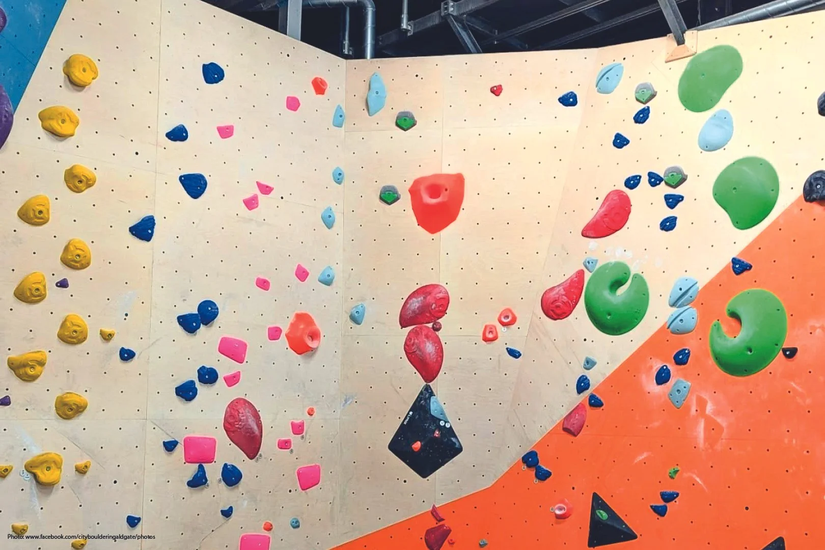 UK_London_CITY BOULDERING ALDGADE _WEB_4.jpg