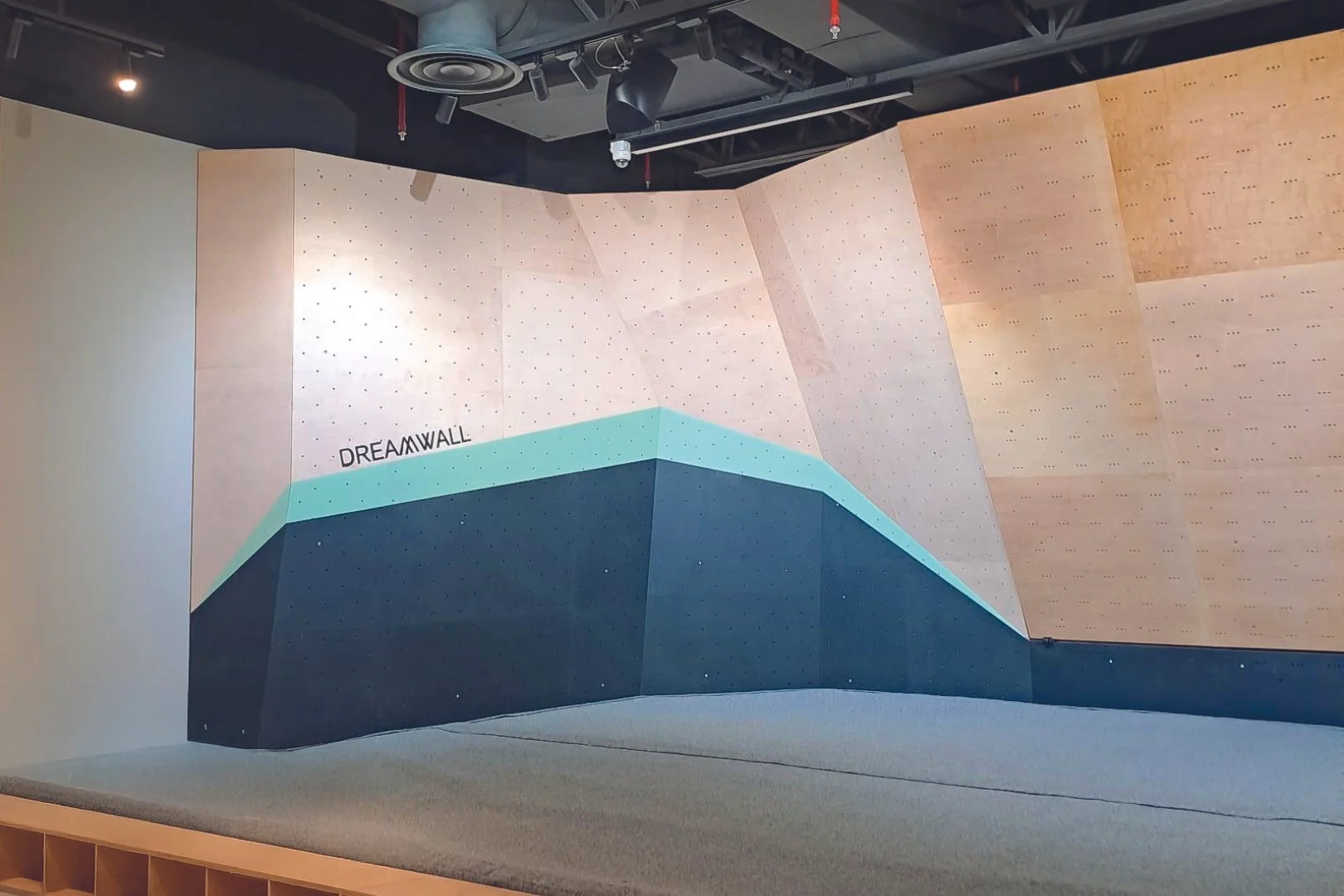 SAUDI ARABIA_Jeddah_JIGSAW CLIMBING_WEB_16.jpg