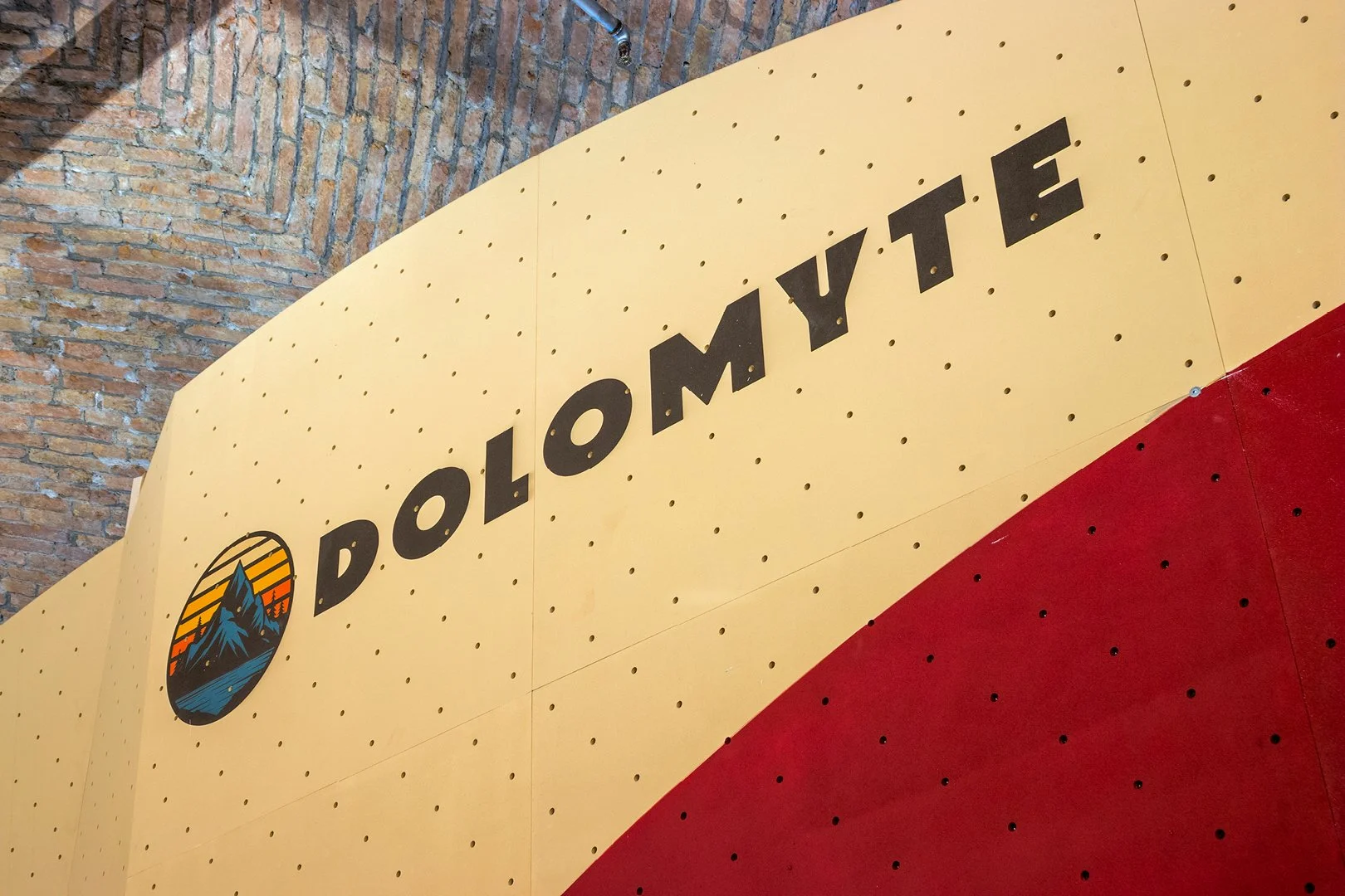 ITALY_Trieste, Friuli‑Venezia Giulia_DOLOMYTE BOULDERING GYM_WEB_9.jpg