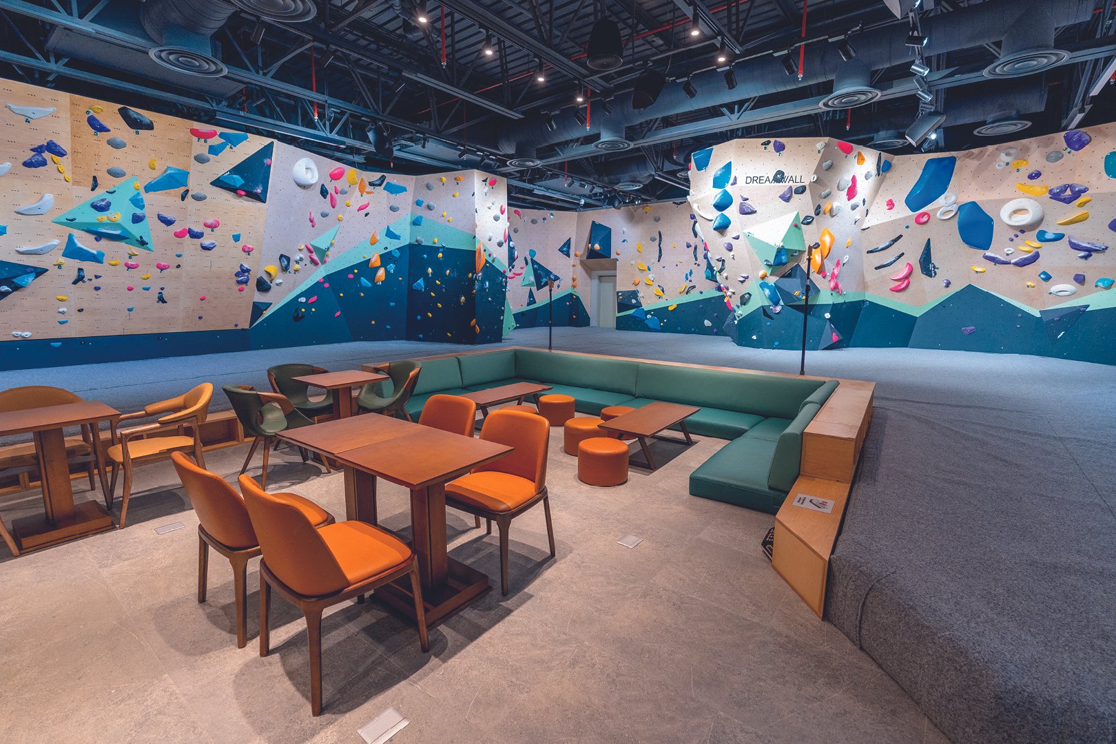 SAUDI ARABIA_Jeddah_JIGSAW CLIMBING_WEB_4.jpg
