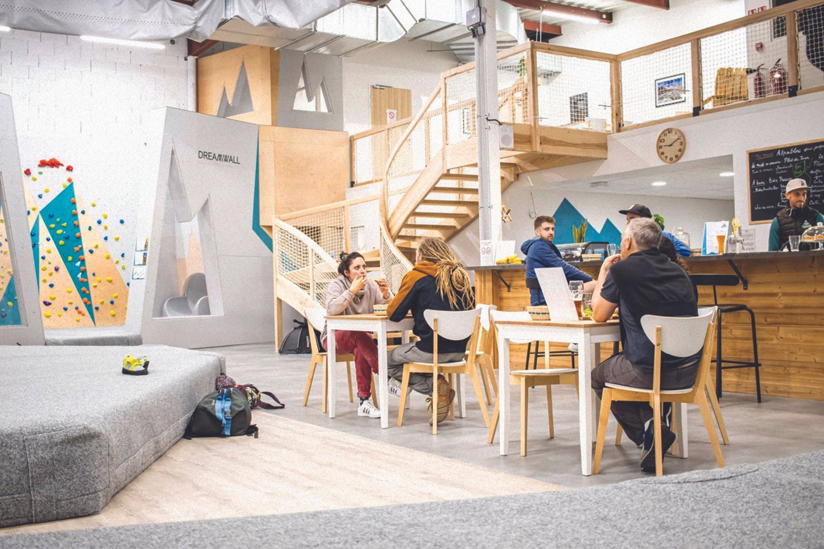 FRANCE_Bourgoin‑Jallieu, Isère_ALPABLOC_WEB_4.jpg