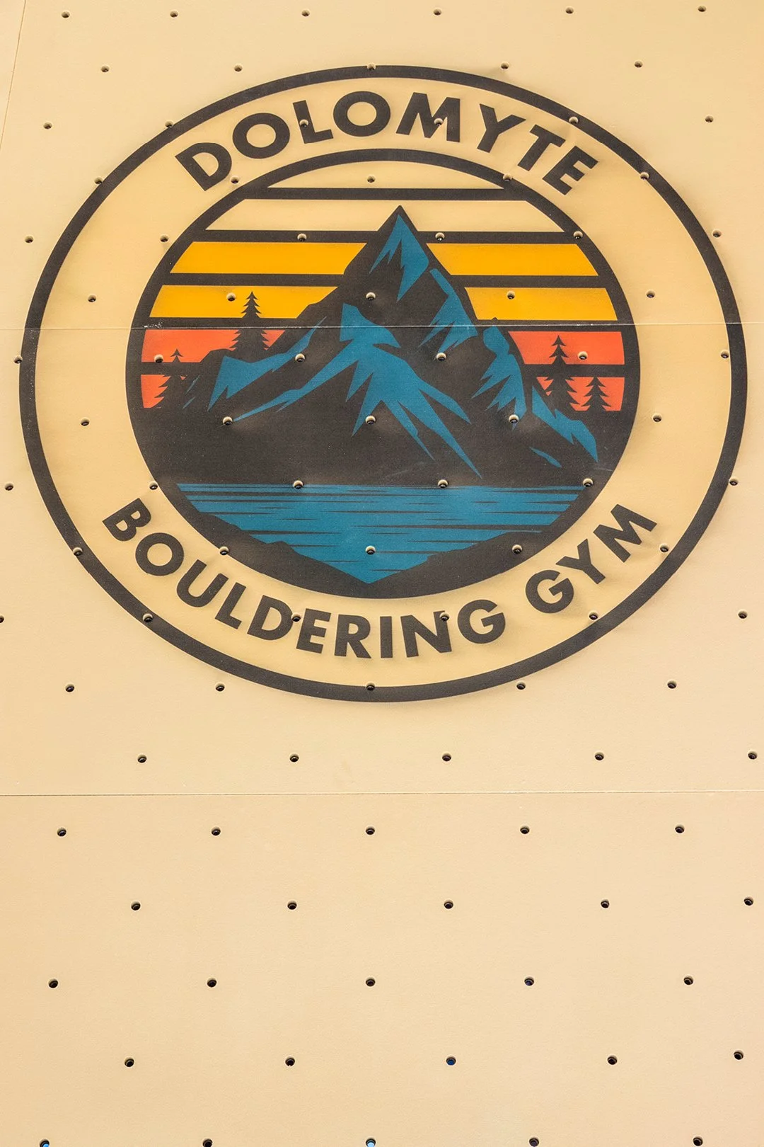 ITALY_Trieste, Friuli‑Venezia Giulia_DOLOMYTE BOULDERING GYM_WEB_11.jpg