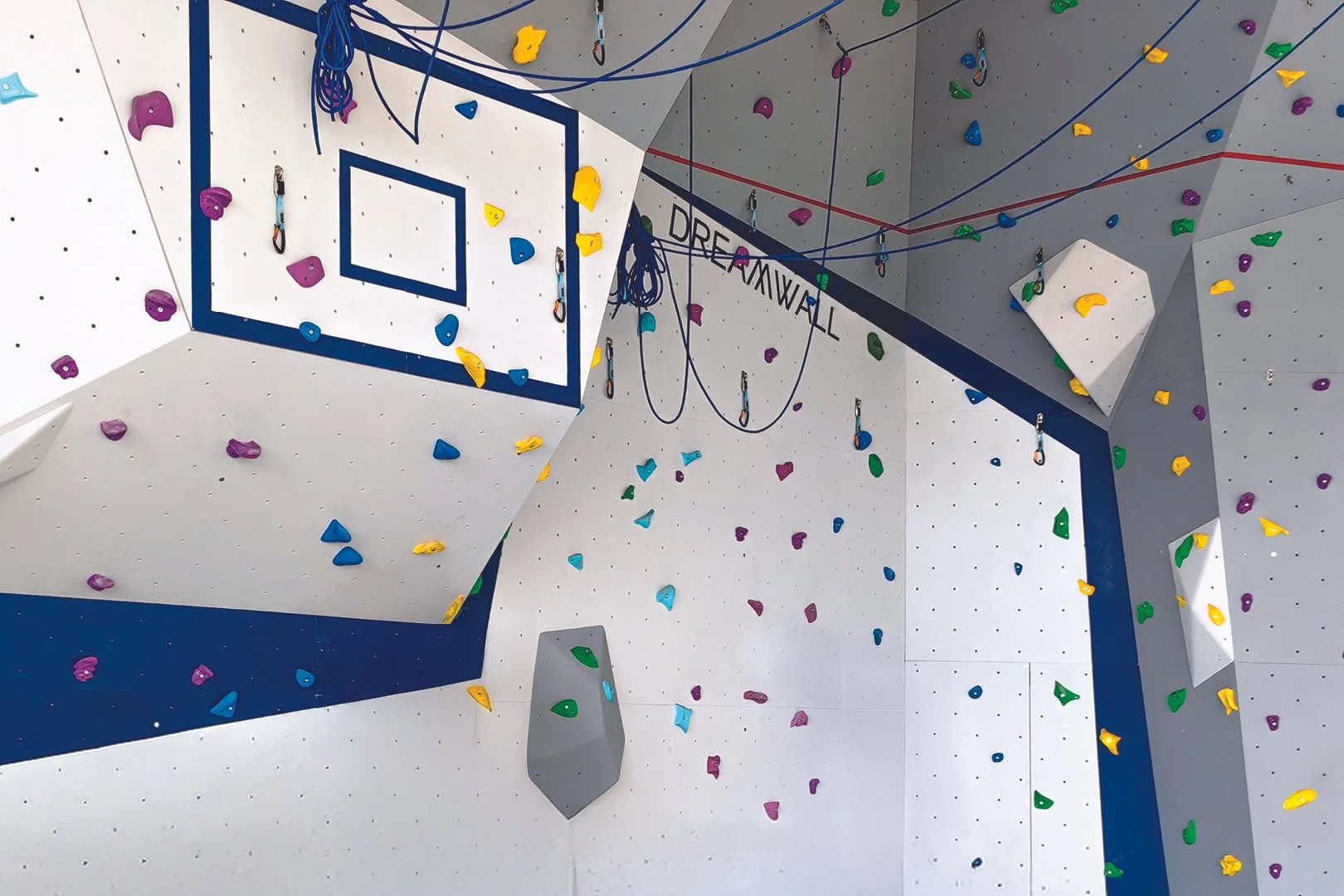 BULGARIA_Karlovo_HRISTO PRODANOV SCHOOL_WEB_2.jpg