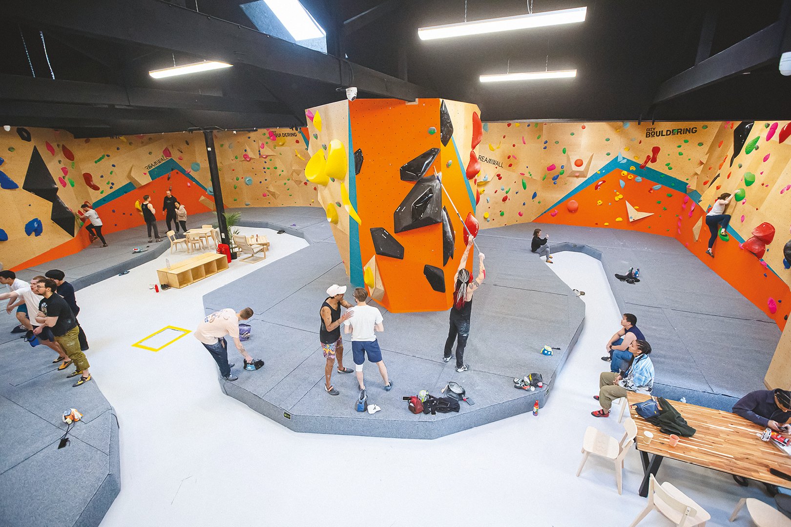 UK_London_CITY BOULDERING STRATFORD_WEB_.jpg