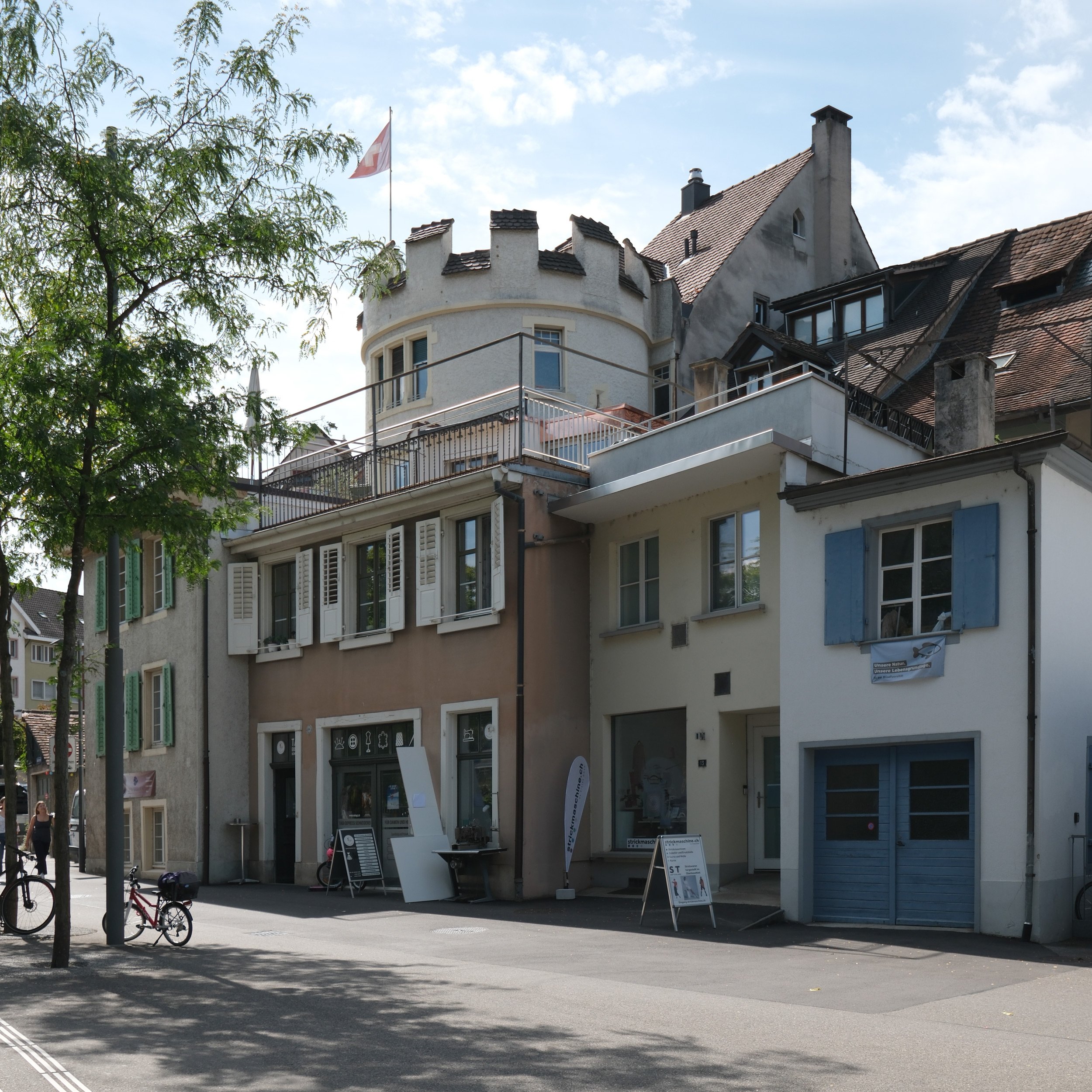 Aussen_Bücheli_02_web.jpg
