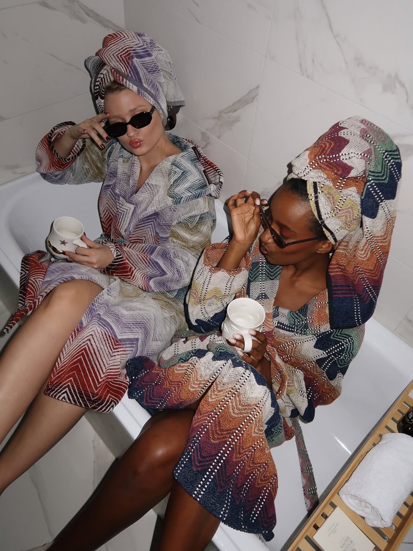 Let the weekend begin💘

Missoni robes via @hoyerbergen✨

#missoni #missonihome #badek&aring;pe #interi&oslash;r #insidetooas