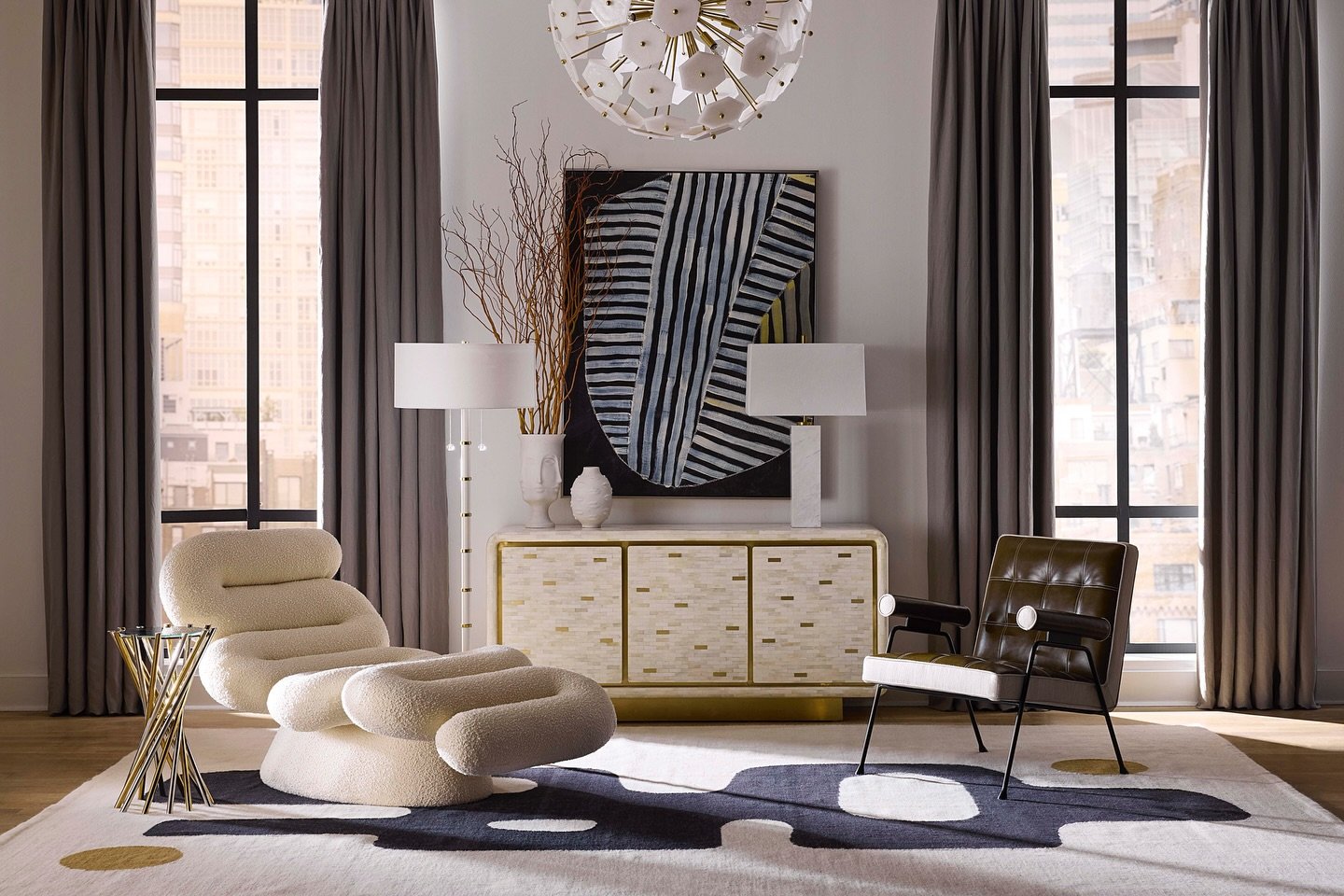 Jonathan Adler🤍 

#jonathanadler #homedecor #interi&oslash;r #furniture #insidetooas