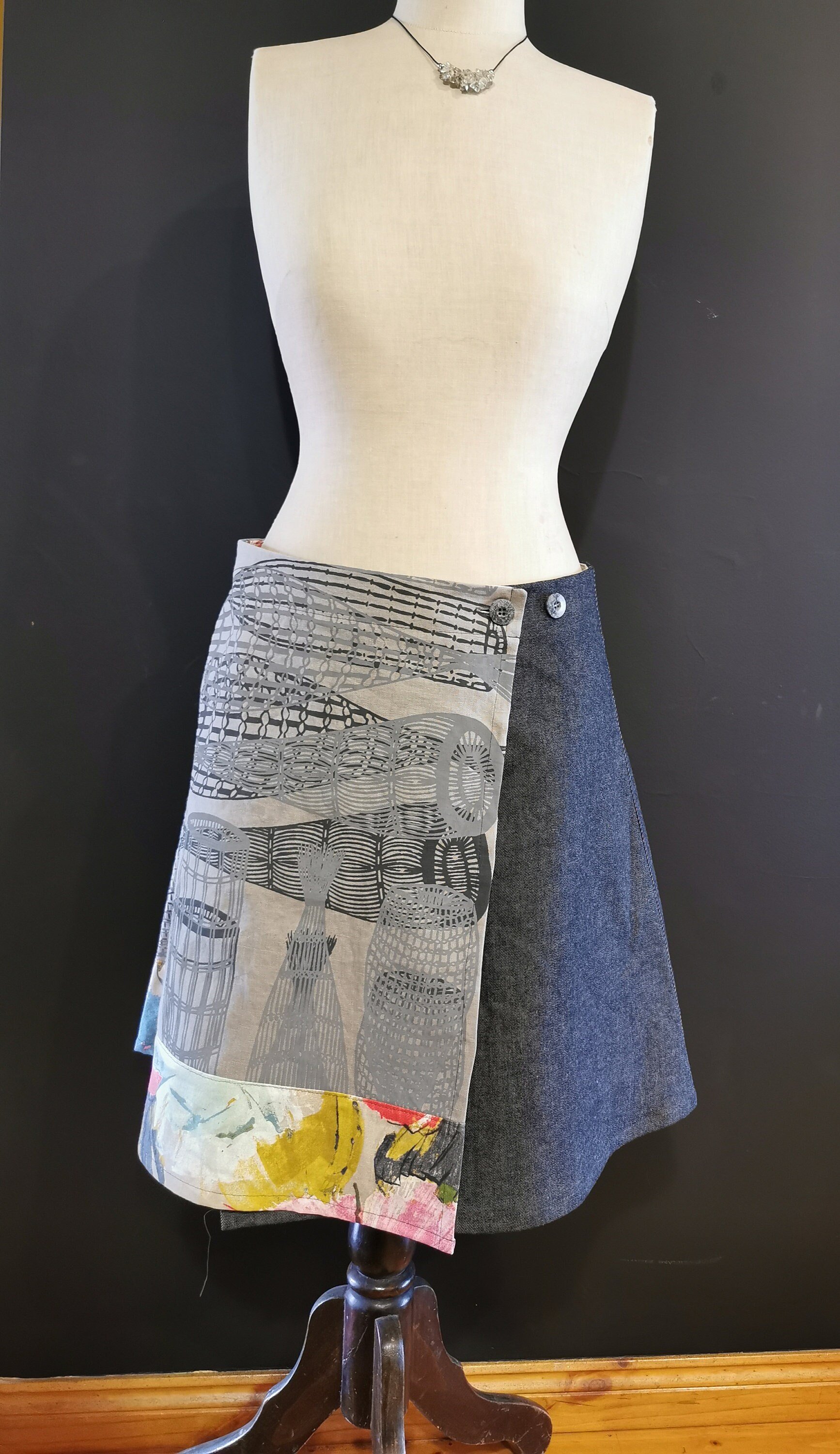 https://i.etsystatic.com/7990222/r/il/5dce89/4320128396/il_fullxfull.4320128396_73oy.jpg