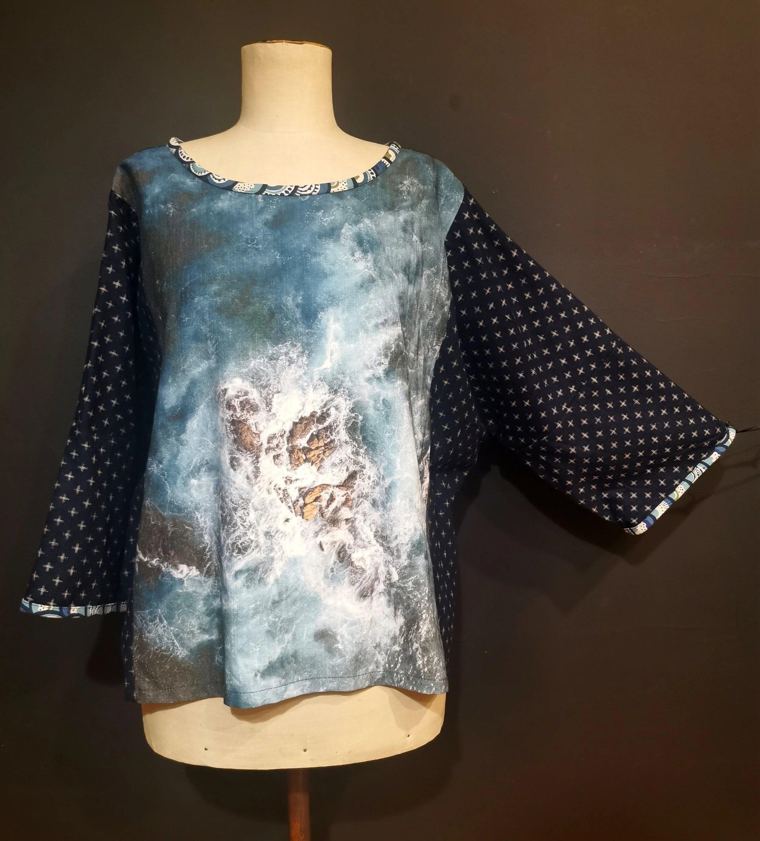 Ocean Emotion - Boxy Top XLarge