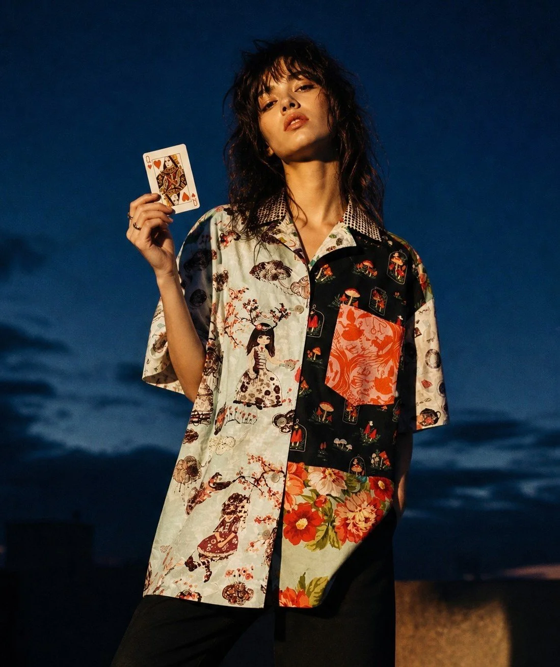 Wonderland Shirt - Alice, mushrooms, flowers etc - M