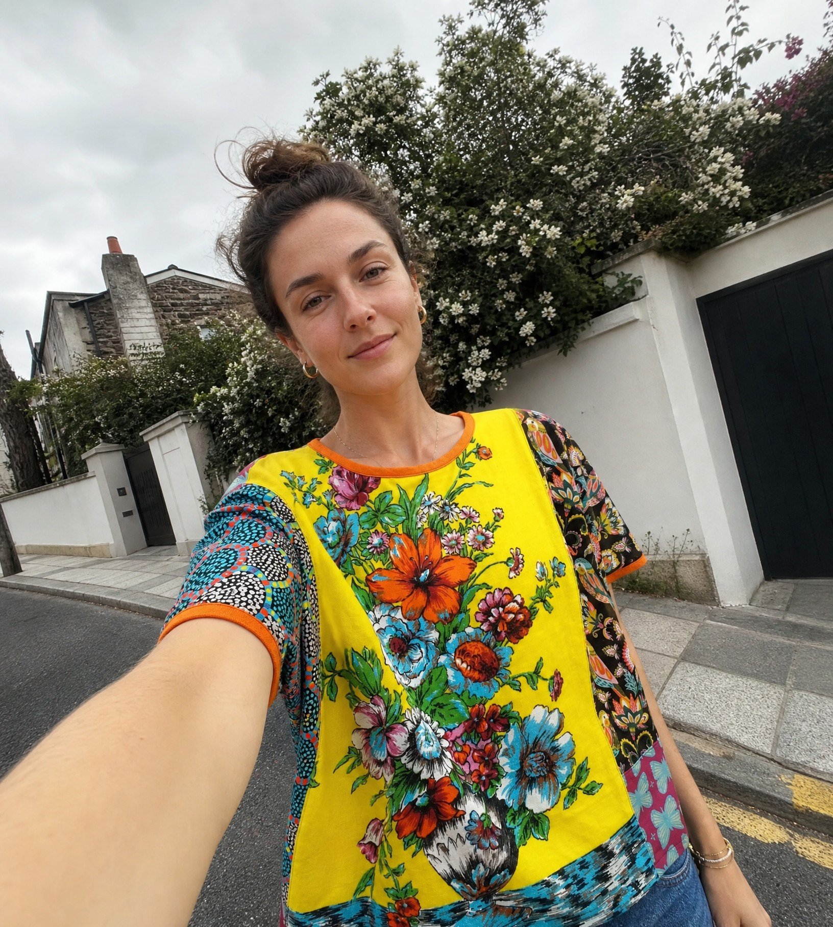 Flower Teatowel top .jpg