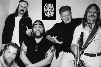 MARTINIQUE: You Know Who + Sunny Bleach