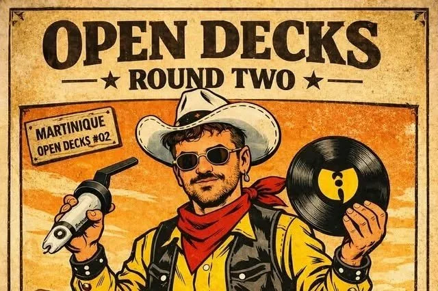 MARTINIQUE: Open decks