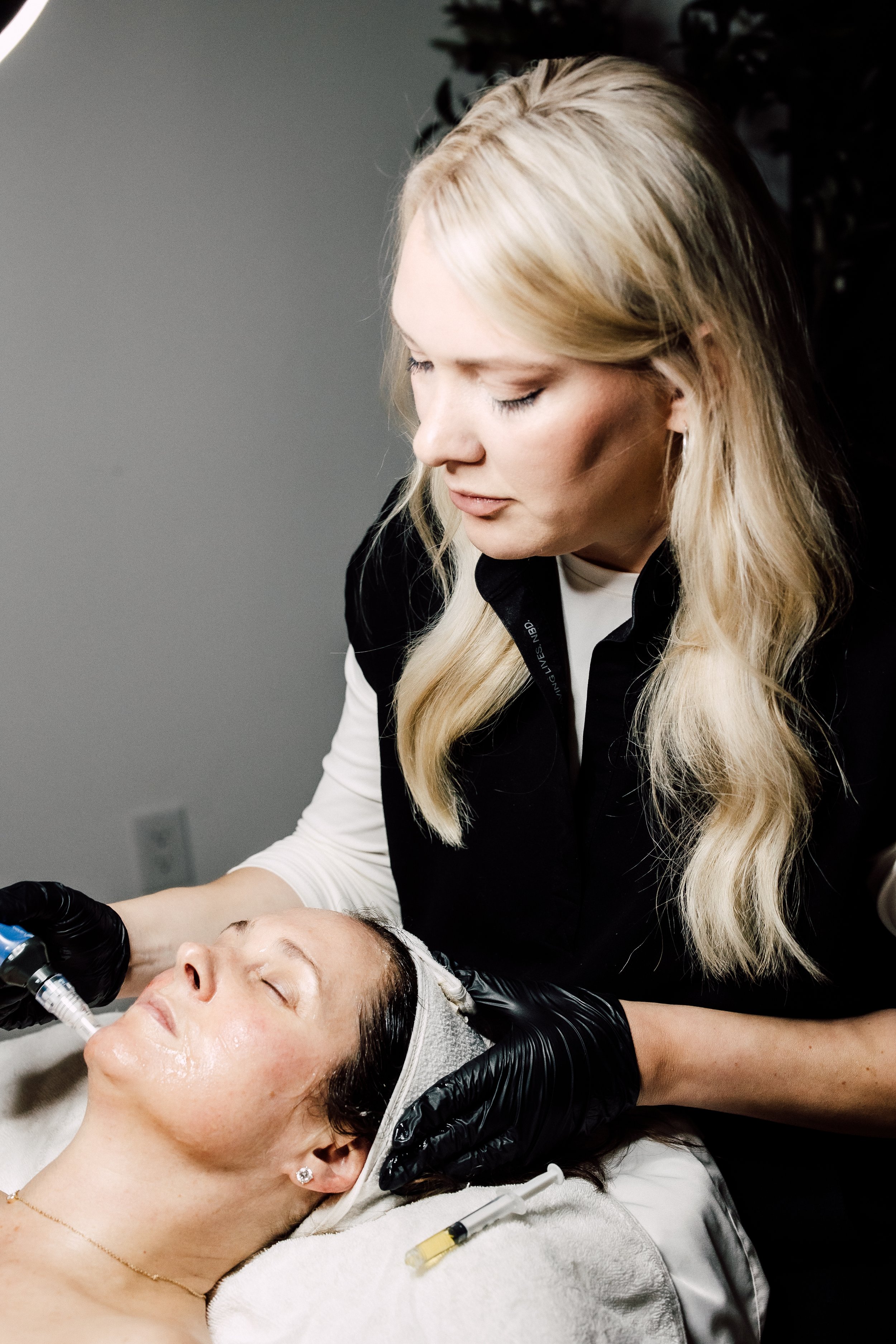 AESTHETICIAN SHADOW DAY