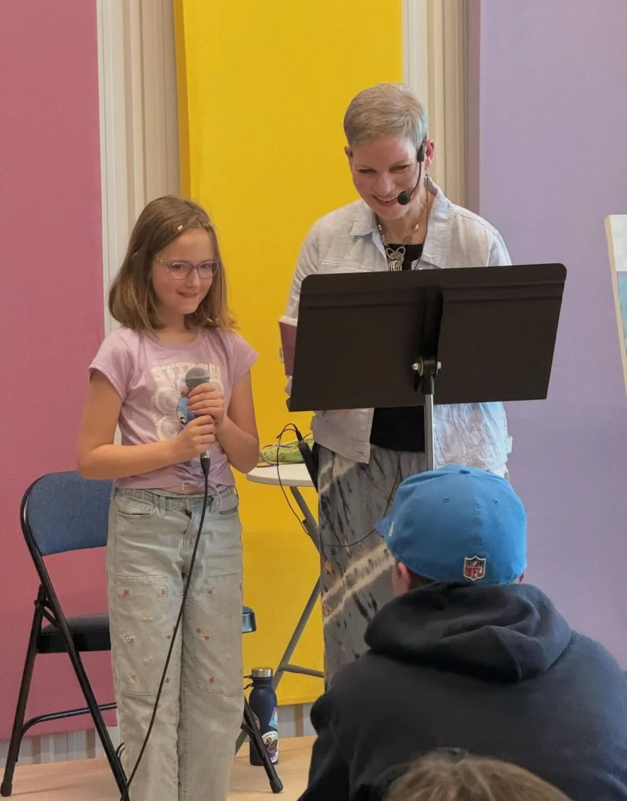 &hellip;.so much love and support from so many for the launch of my second book, &lsquo;Just Glow With It&rsquo; yesterday afternoon @resonance_collingwood 
I am so grateful to Paz and the team at Resonance for providing this wonderful space and for 