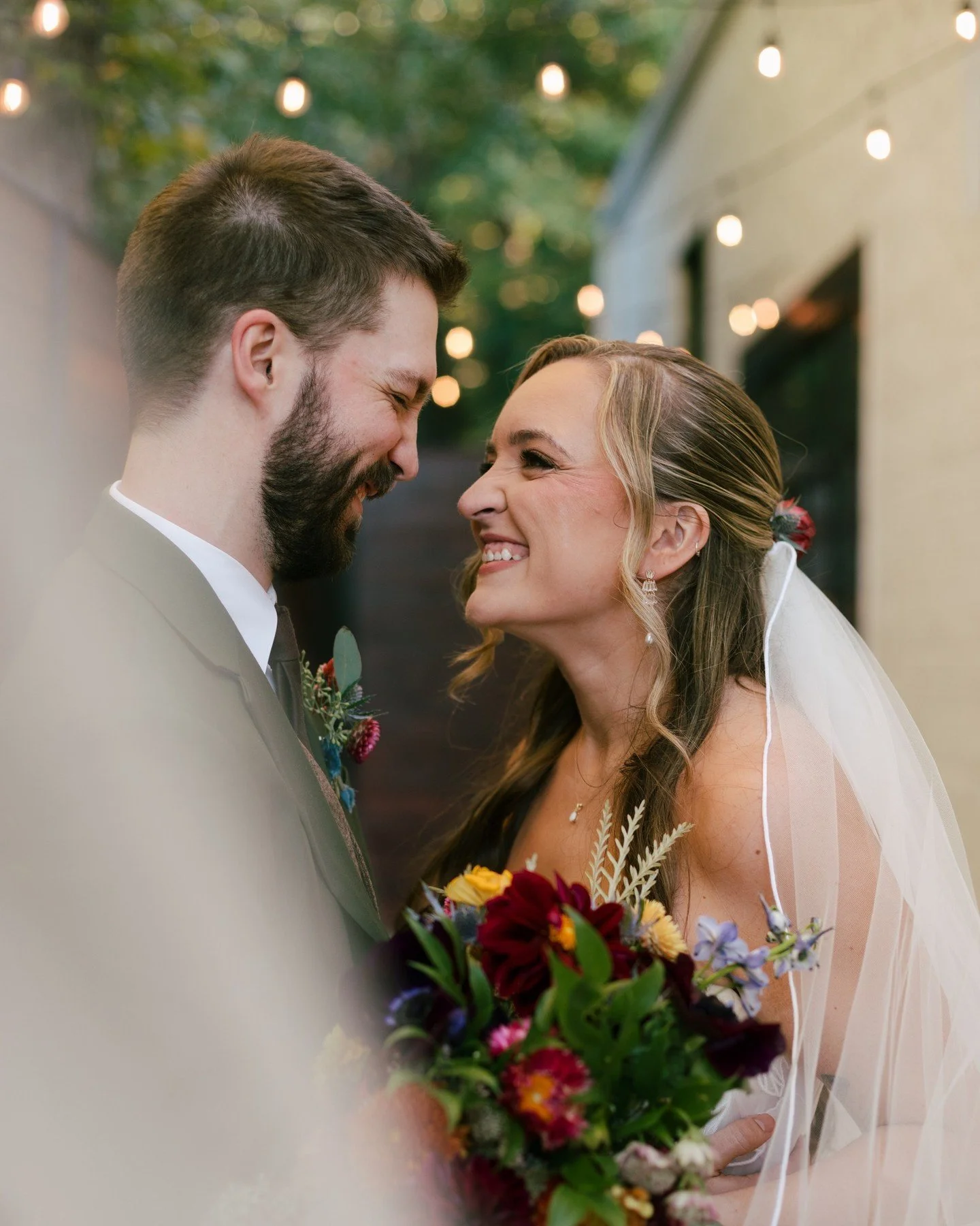 you deserve to be smiling from ear to ear all day on your wedding day, just like rachel + scott! 🪩✨

their day was filled with their best people and intentional details! 💿🤍

🪄vendor team:
coordinator: @langleyeverafter
venue: @42westentertainment