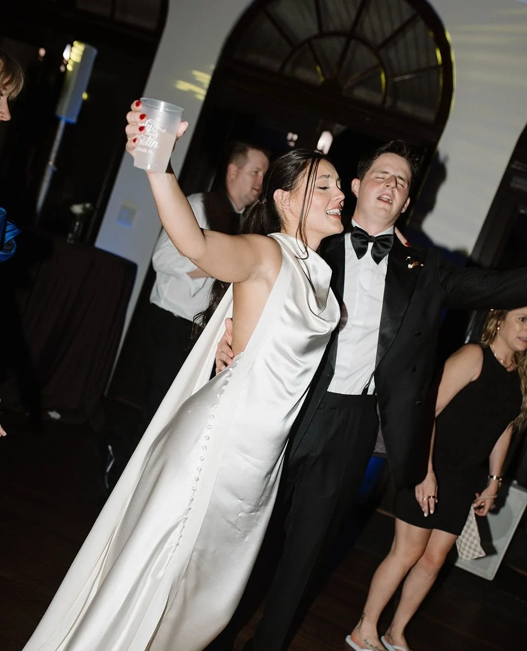 that feeling when the wedding is practically over and now it's time to 🎵celebrate🎵 with all of your favorite people in the same room! ⁠
⁠
when you book with Langley Ever After, you get to focus on this moment and nothing else. not rain and wind, no