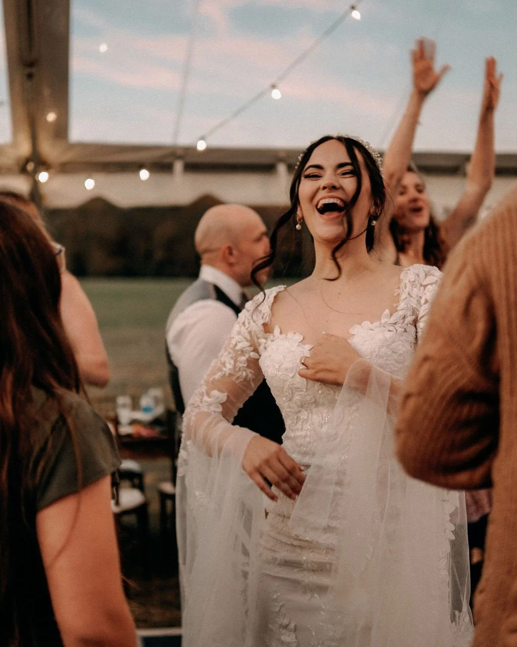 that &ldquo;just married&rdquo; feeling ✨

at the end of the day, you should be able to fully soak up the dance floor. this comes when you know all the details are being handled in the background.

want to feel this way on your wedding day? let&rsquo
